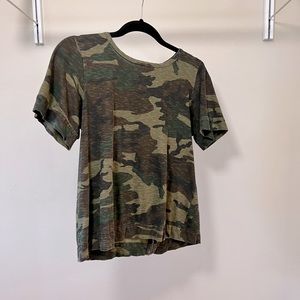 TEXTILEby Elizabeth&James Camo top